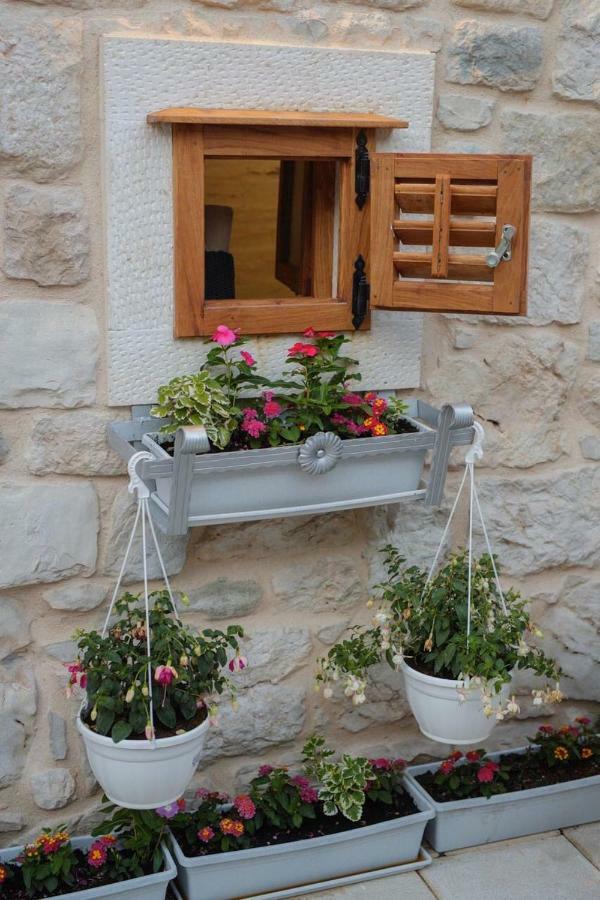 Luxury View Marjan